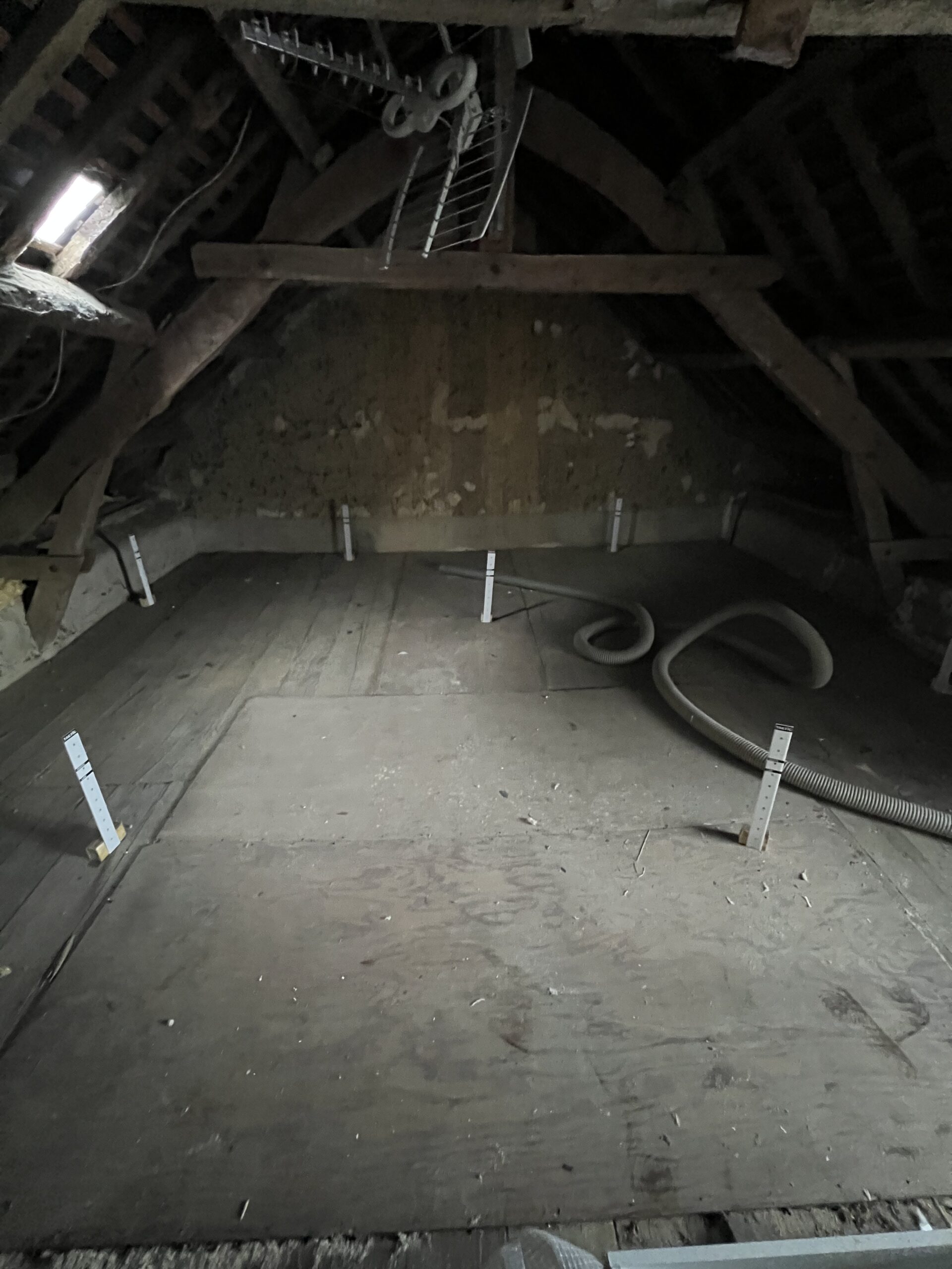 isolation toit combles saint-gilles